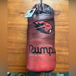 NWT Rumpl Original Oregon State Beavers Puffy Blanket 52 x 75 New!!
